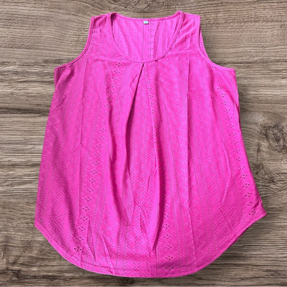 NWOT • Pink Sleeveless Women's Eyelet Top